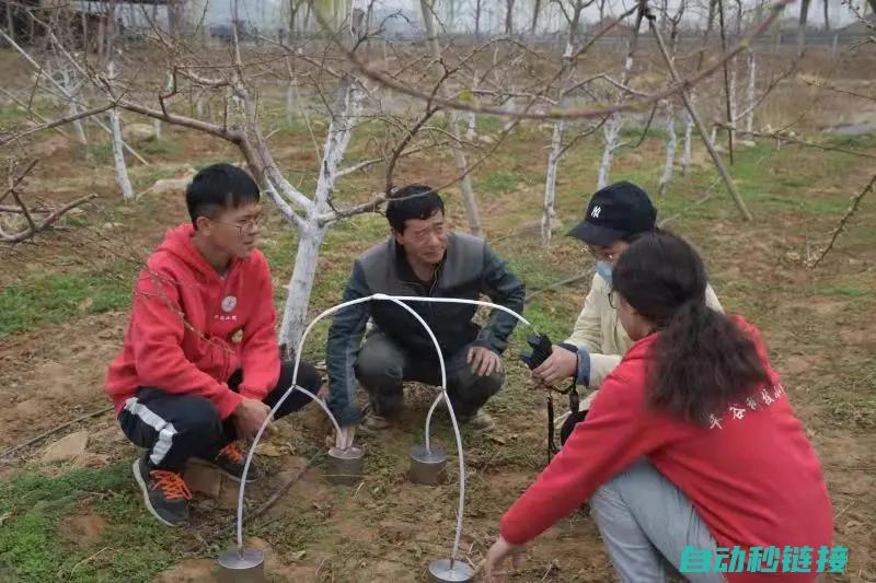 创新科技助力制造业升级 (创新科技助力警察工作:电动巡逻车助力巡逻任务)